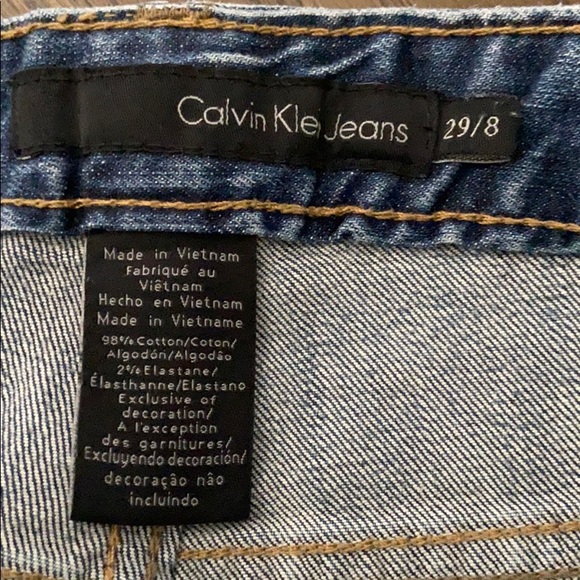 Calvin Klein Patched Jean Shorts Size 8 29w - Picture 2 of 5